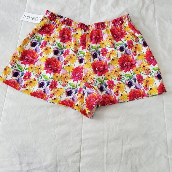 Summer floral shorts - Picture 2 of 5